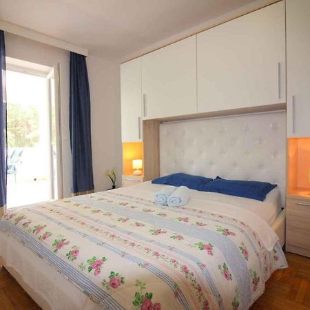 Apartment in Porec/Istrien 10214 Exterior foto